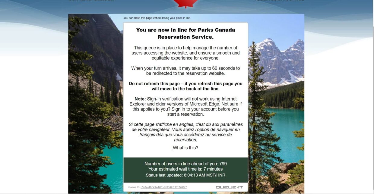 加拿大公园预订服务网站截图，标有“您现在排队”的标题
